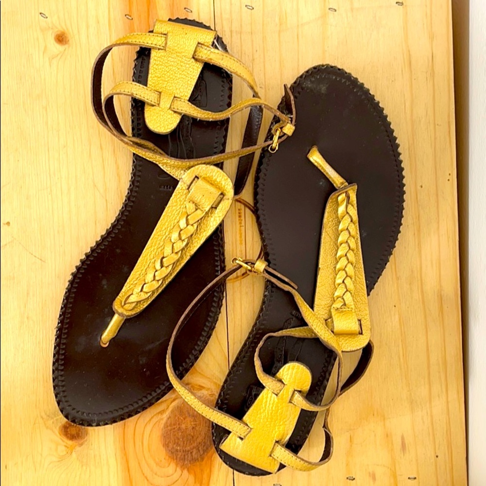 SIGERSON MORRISON gold flat sandal Sz 8.5